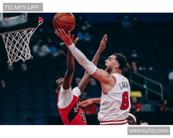 芝加哥公牛再度崛起探寻球队重建之路与年轻核心的成长轨迹